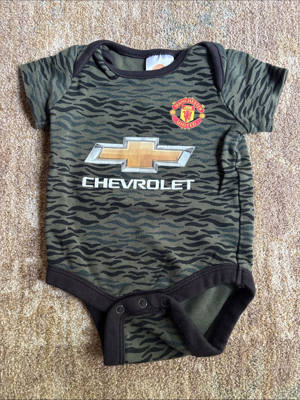Baby Manchester United Olive Green Camo One-Piece Bodysuit